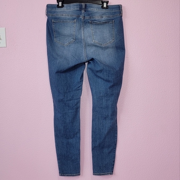 TORRID SKY HIGH SKINNY JEAN - PREMIUM STRETCH/ 14R. - Picture 4 of 14